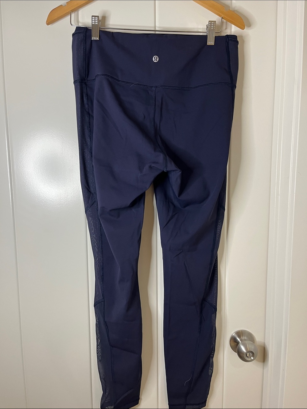 lululemon athletica Navy Blue High-Rise Mesh Leggings - Picture 4 of 5